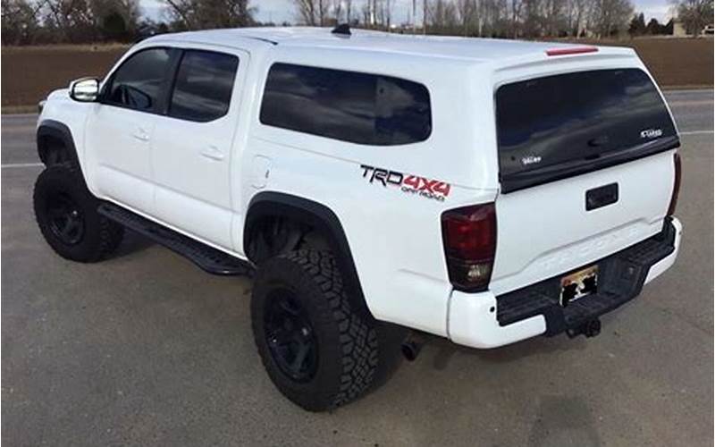 Toyota Tacoma With Snugtop