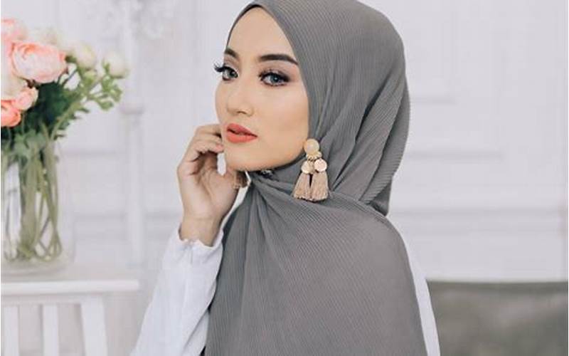 Trendy Hijab Clothing