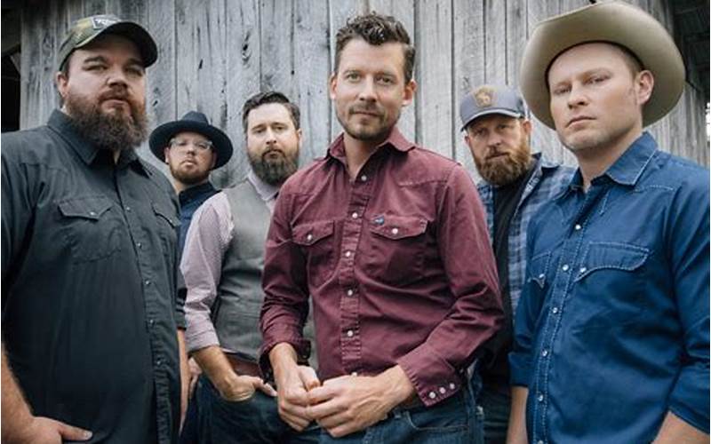 Turnpike Troubadours: The Best Band to Grace New Braunfels