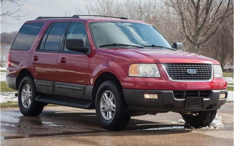Used 2004 Ford Expedition Features