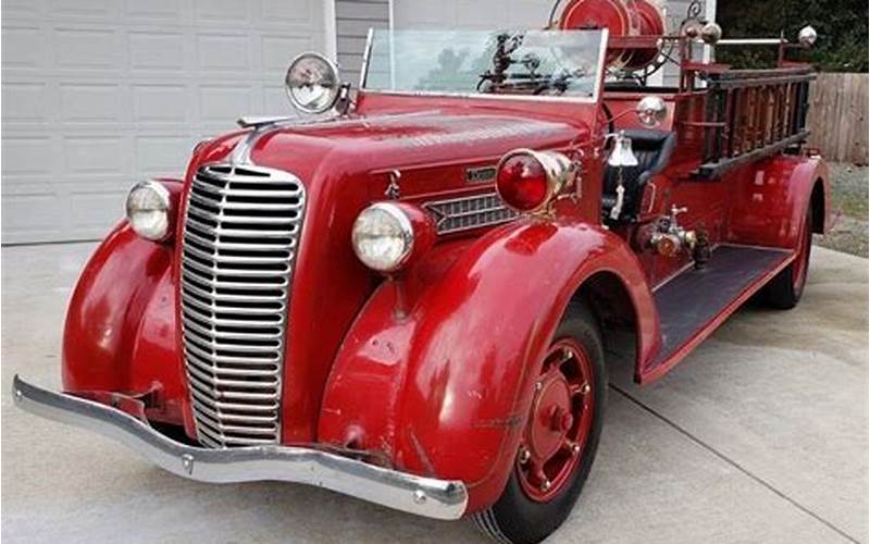 The Pierce Arrow Fire Truck: A History and Overview