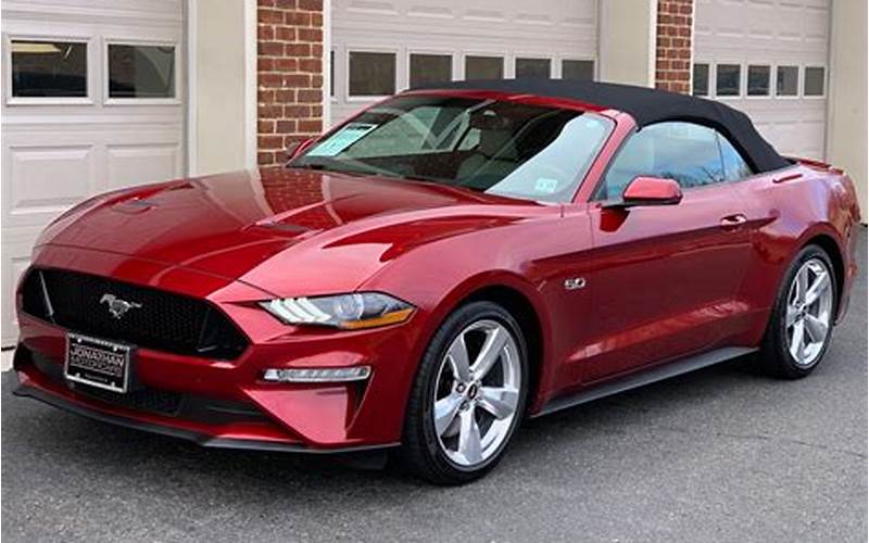 What To Look For When Buying A Used Ford Convertible Mustang