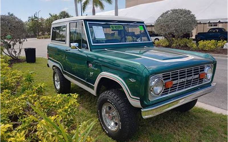 Why Buy A 1977 Ford Bronco Sport?