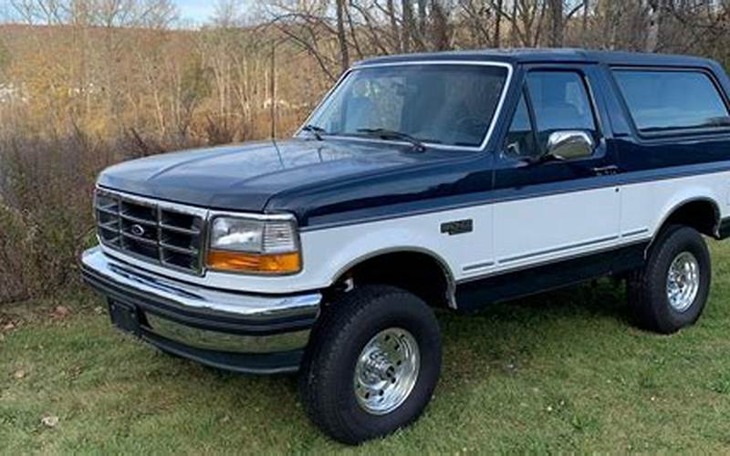 Why Buy A 1993 Ford Bronco