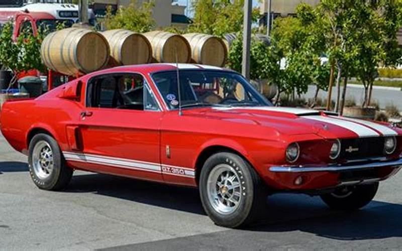 Why Buy A Vintage Ford Mustang?