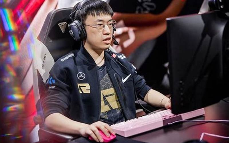 Xiaohu League of Legends: A Look Into the Career of One of China’s Best Players