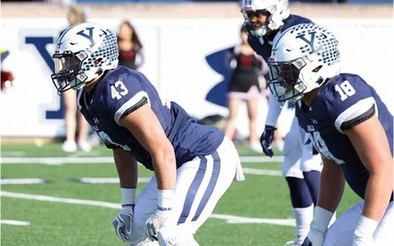 Yale Football Team Photo