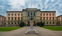 17. Academia de Ginebra (Suiza) Precio: 25.770 euros. Duración: 12 ...