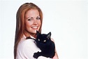 Netflix's Sabrina the Teenage Witch reboot reveals new Salem the cat ...