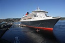 File:RMS Queen Mary 2 in Trondheim 2010.jpg