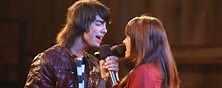 'Camp Rock': Demi Lovato y Joe Jonas recrean su actuación en la ...
