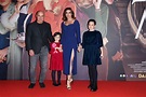 Luisa Ranieri con Luca Zingaretti e le figlie, famiglia meraviglia sul ...