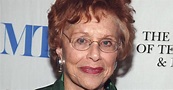 Pioneering TV journalist Marlene Sanders dead at 84 - CBS News