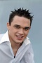 Pop Idol Gareth Gates' hunky transformation from baby-faced singer to ...