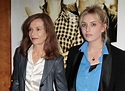 Isabelle Huppert : qui sont ses trois enfants ? [Photos] - Télé Star