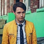 Cutest British man alive Series Movies, Tv Series, Samuel Barnett, Dirk ...