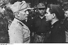 [Photo] Benito Mussolini speaking with a Black Shirt soldier, Italy ...