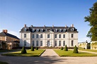 Renovated French Chateau Unites Old World With the New - The New York Times