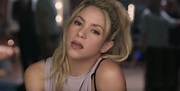 Shakira Dances To Sexy Bachata In "Deja Vu" Music Video: Watch The ...