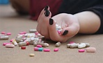 Identifique una sobredosis e intoxicación con barbitúricos