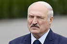 Belarus: Lukaschenko kündigt nach Massenprotesten erstmals Reformen an ...