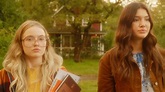 Netflix's 'Firefly Lane' buckles under baffling creative choices | Mashable