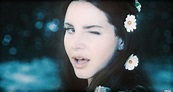 Lana Del Rey debuts Love music video | EW.com