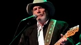 Merle Haggard Singing "Okie from Muskogee" - YouTube