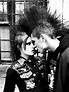punk love, punk couple | PunkArt | Pinterest | Gothic, Lieder und Paar