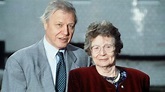 David Attenborough: Wife, Age, Children, Net Worth, Died, Health, TV ...