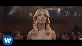 Clean Bandit - Symphony (feat. Zara Larsson) [Official Video]: Ropa ...