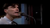 Talking Heads – Psycho Killer (Live Video – 1978) - YouTube