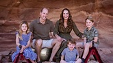 El Príncipe William y Kate Middleton presentan su nueva postal navideña ...