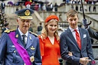 El Rey Felipe de Bélgica con sus hijos los Príncipes Emmanuel y ...