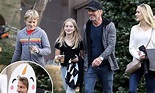 Dennis Quaid shops for Christmas tree with fiancee Laura Savoie and ...