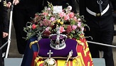 Funerali regina Elisabetta II, Re Carlo le dedica l'ultimo saluto: il ...