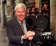 Dickie Davies: Much-loved broadcaster who took fringe sports to the masses
