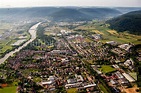 Luftbild Kleinheubach - Dorfkern an den Fluss- Uferbereichen des Main ...
