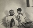 Arun Manilal Gandhi Wiki, Age, Death, Wife, Children, Family, Biography ...