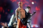 Red Hot Chili Peppers Didn’t Even Plug In Their Guitars For The Super ...