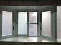 高雄左營區鋁門窗紀實-固展鋁窗改氣密窗來屏蔽空間來增加室內空間保護個人隱私 | 高雄鋁門窗、氣密窗、採光罩、玻璃隔間、乾溼分離施工│彩瑞門窗工程行