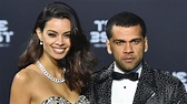 Dani Alves news: Manchester City target marries Spanish model Joana ...