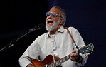 Fans react to "mesmerising" Yusuf/Cat Stevens performance at ...