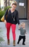 Hilary Duff y su hijo Luca siguen matandonos con su foto tierna ...