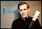 Actualidad y Análisis: John Klein: el joven «cura» que da conciertos en ...