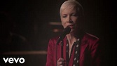 Annie Lennox - Georgia On My Mind (Live) - YouTube