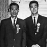Lee Hoi-chuen and Bruce Lee | Bruce lee, Lee, Bruce