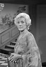Insight: In Memoriam: 'Katherine the Great' - Jeanne Cooper - CBS ...