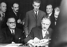 Signing of the Merger Treaty by Luxembourg (Brussels, 8 April 1965 ...