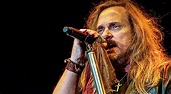 Johnny Van Zant Salutes The King With Incredible Acoustic "Heartbreak ...